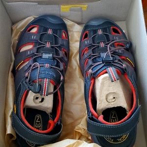 Keen Rialto H2 Raven/Bossa Nova, Size 7.5 Men's